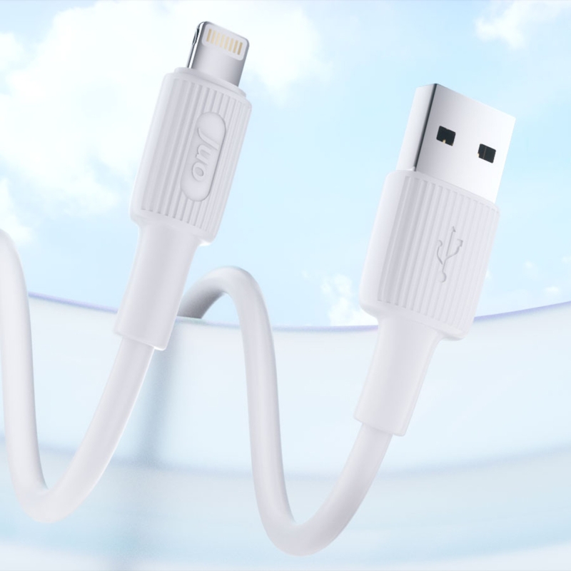 Juo 12W 2.4A USB-A to Lightning iPhone iPad Silikon Hızlı Şarj ve Data Kablosu Beyaz 1 Metre - 2